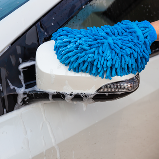 How to Hand Wash a Car Like a Pro