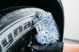 NEXUS Luxe Wheel Cleaning Mitt