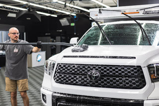 The Rag Company Mitt On A Stick – Ultimate Reach Wash Tool (3 pole)