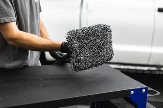 The Rag Company Mitt On A Stick – Ultimate Reach Wash Tool (3 pole)