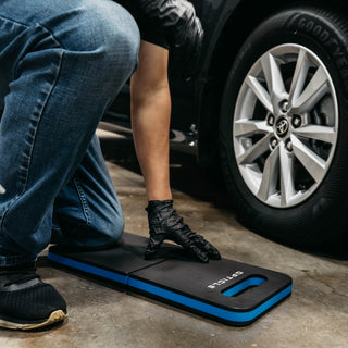 OPTICLE | Folding Kneeling Mat Blue & Black