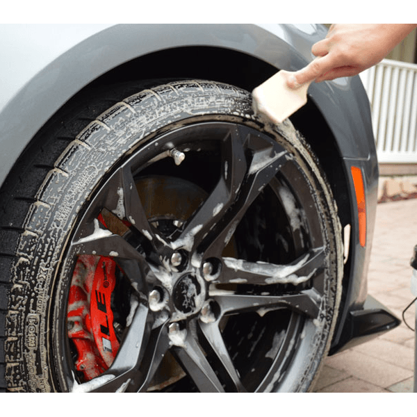 Tire Shine SiO2 Enhanced  McKee's 37 Car Care 