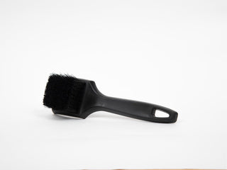 Pure:est - Tire and Rubber Brush - Car Supplies WarehousePure:estbrushtiretire brush